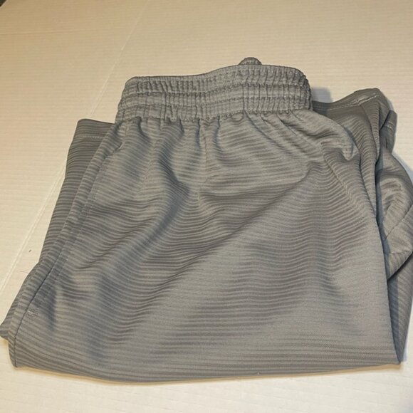 BCG MEN GRAY Basketball  SHORTS Polyester Elastic Waist SIZE XL - Picture 1 of 5